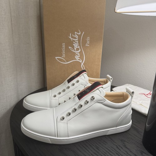 Christian louboutin v - christian, f.a.v